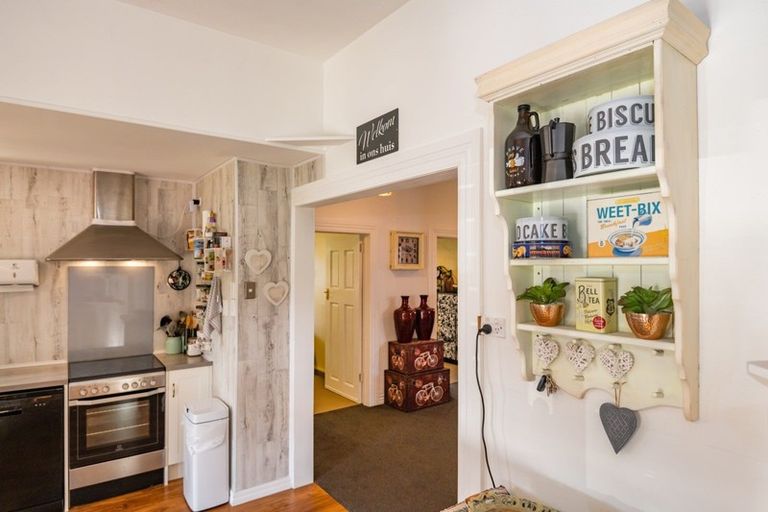 Photo of property in 923 Railway Road, Raureka, Hastings, 4120