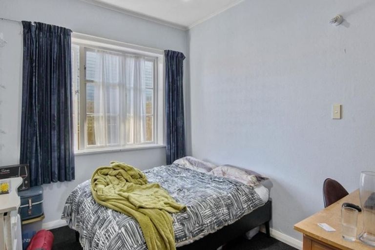 Photo of property in 17 Paeroa Street, Riccarton, Christchurch, 8041