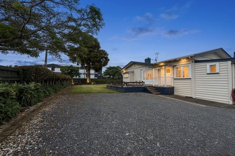 Photo of property in 33a Gloucester Road, Manurewa, Auckland, 2102