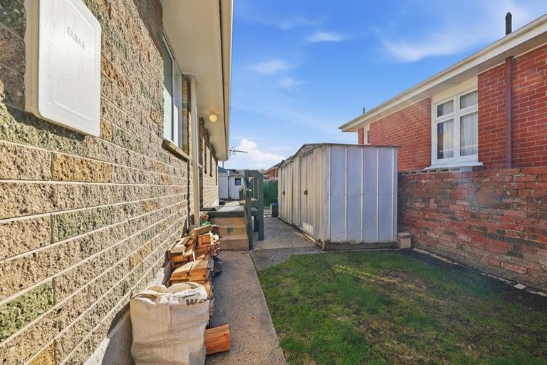 Photo of property in 132 Macandrew Road, South Dunedin, Dunedin, 9012