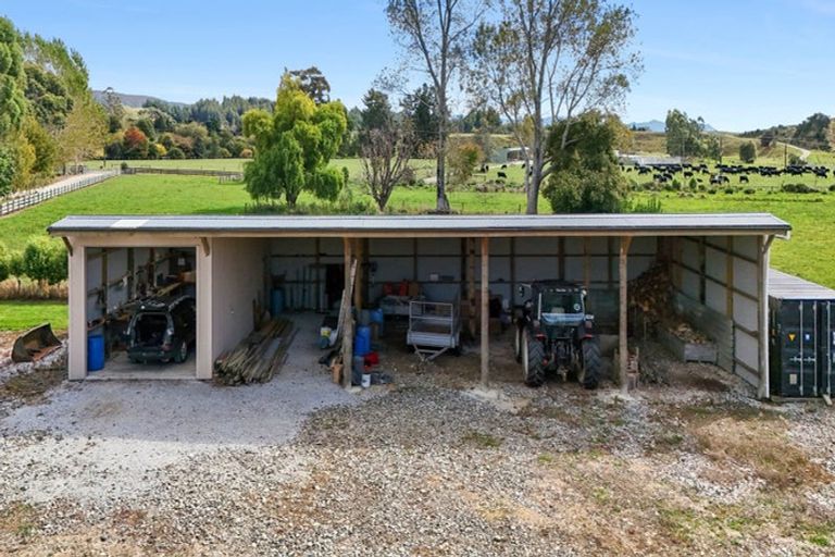 Photo of property in 120 Patons Rock Road, Patons Rock, Takaka, 7182