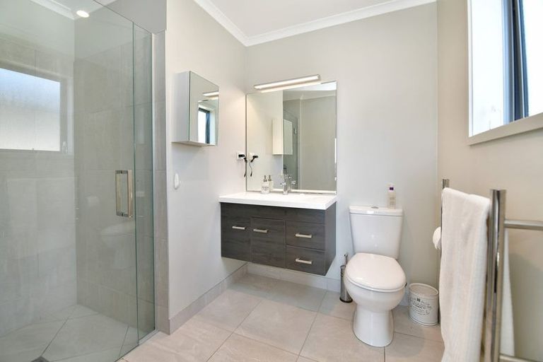 Photo of property in 14 Kiwa Crescent, Gulf Harbour, Whangaparaoa, 0930