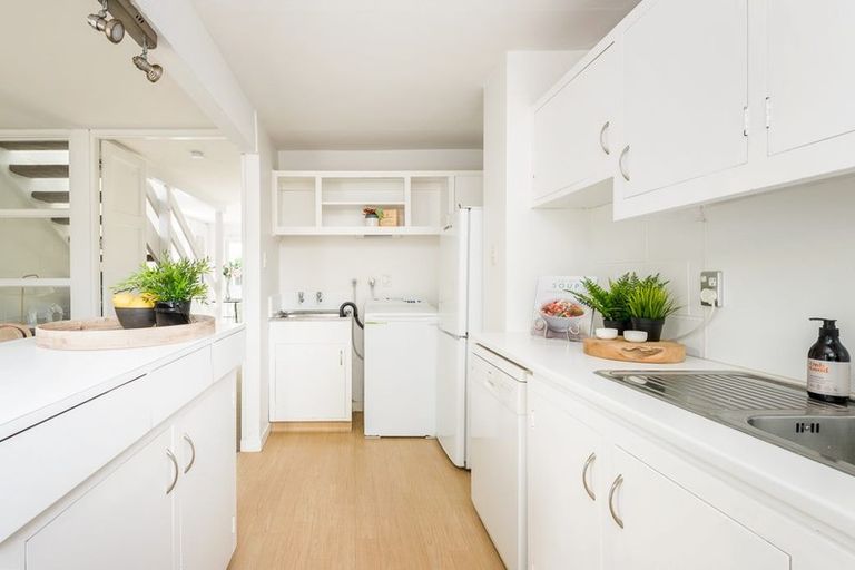 Photo of property in 1/78a Holly Road, St Albans, Christchurch, 8014