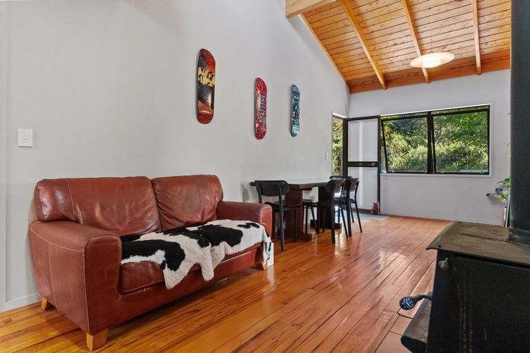 Photo of property in 32 Mount Avenue, Pauanui, Hikuai, 3579