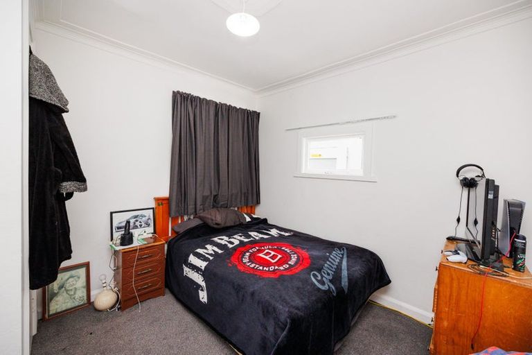Photo of property in 28-30 Rawhiti Avenue, Palmerston North, 4410