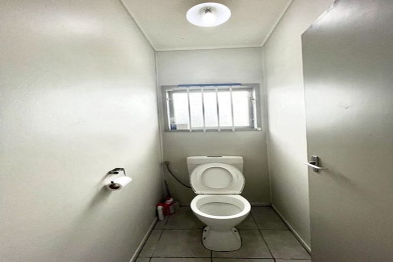 Photo of property in 18 William Roberts Road, Pakuranga, Auckland, 2010