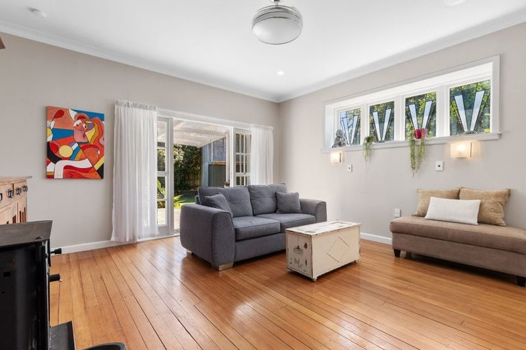 Photo of property in 174 Kaitemako Road, Welcome Bay, Tauranga, 3175