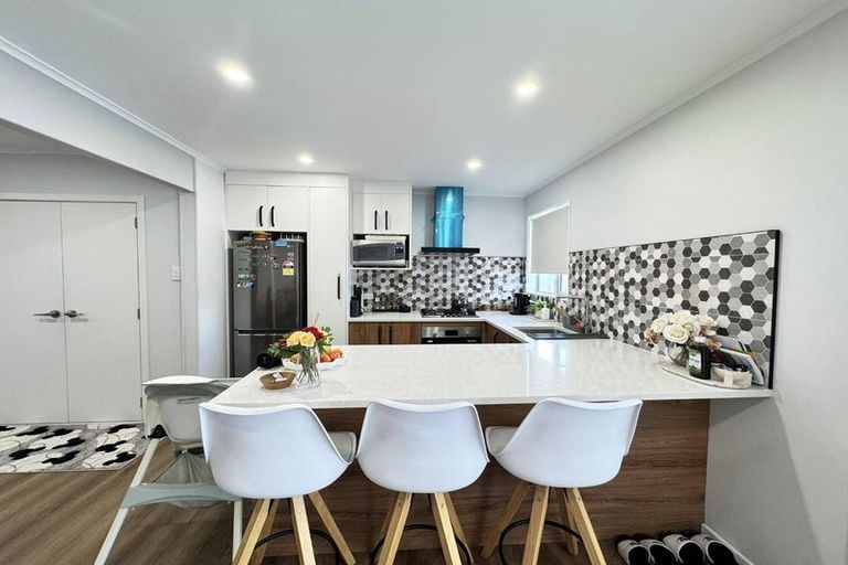 Photo of property in 31 Hill Crescent, Papakura, 2110