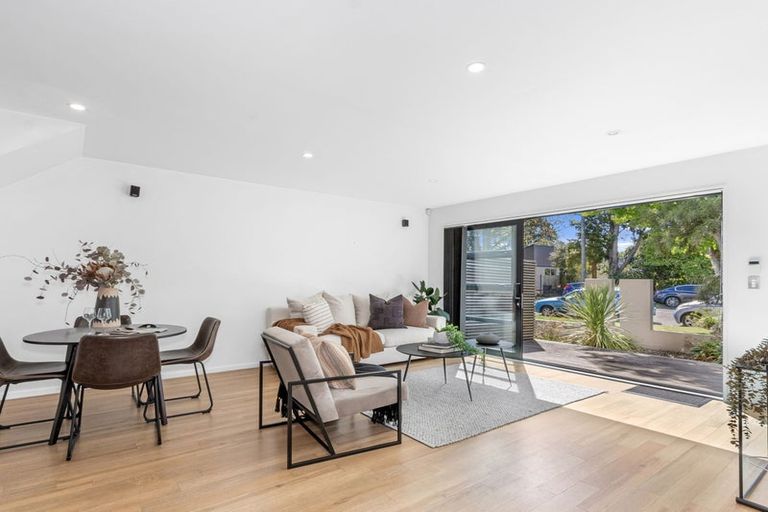 Photo of property in 32 Eversleigh Street, St Albans, Christchurch, 8014