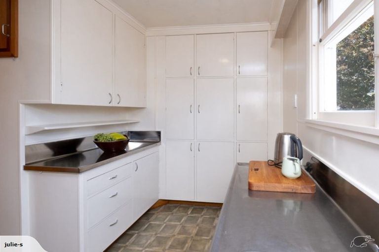 Photo of property in 4 Celia Street, Stratford, 4332