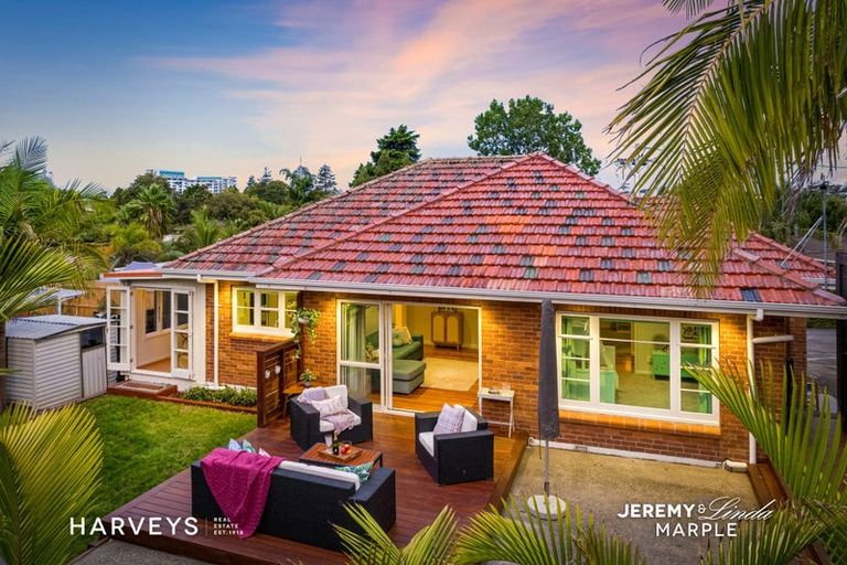 Photo of property in 19a/1 Woodvale Road, Glen Eden, Auckland, 0602