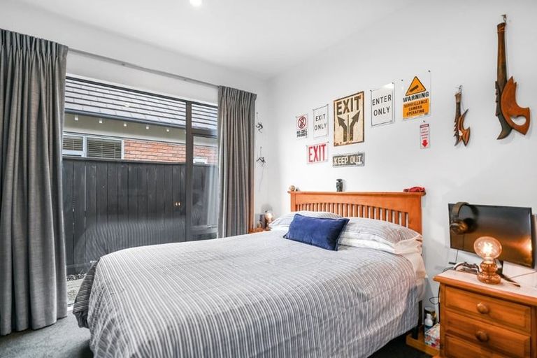 Photo of property in 33 Henley Green, Northwood, Christchurch, 8051