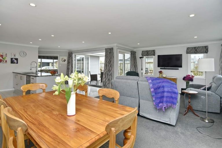 Photo of property in 5 Macphail Avenue, Rangiora, 7400