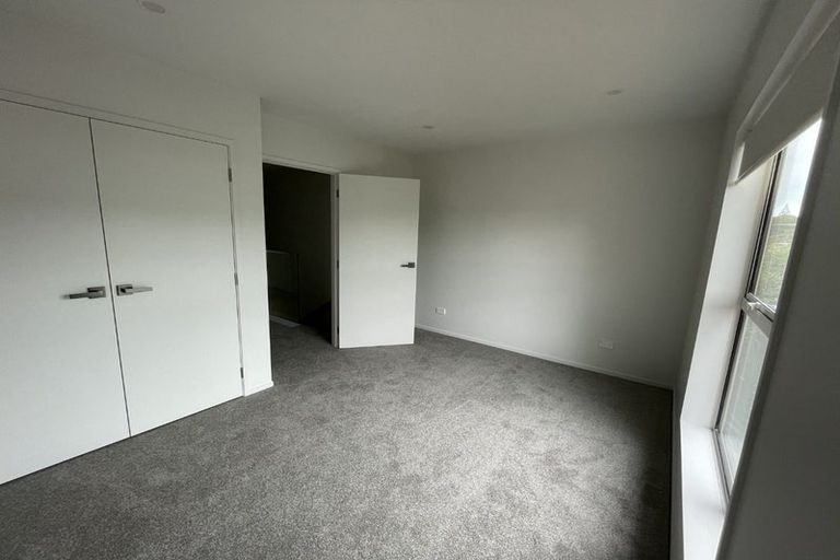 Photo of property in 119e Sycamore Drive, Sunnynook, Auckland, 0620