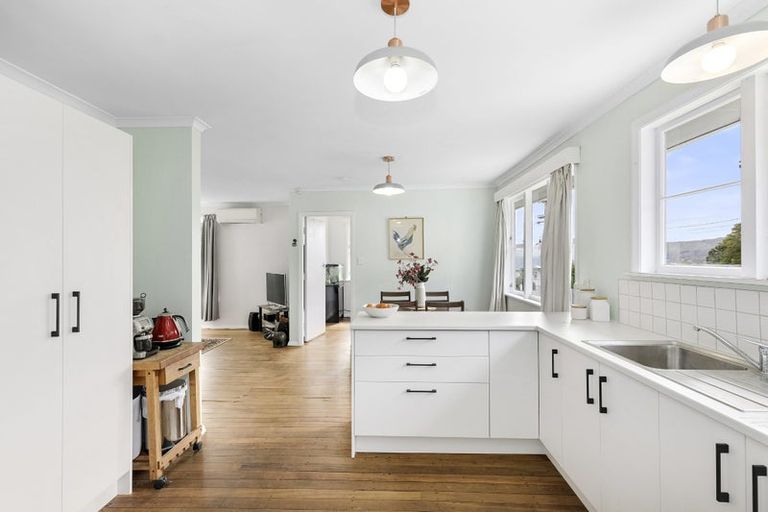 Photo of property in 47a Judd Crescent, Naenae, Lower Hutt, 5011