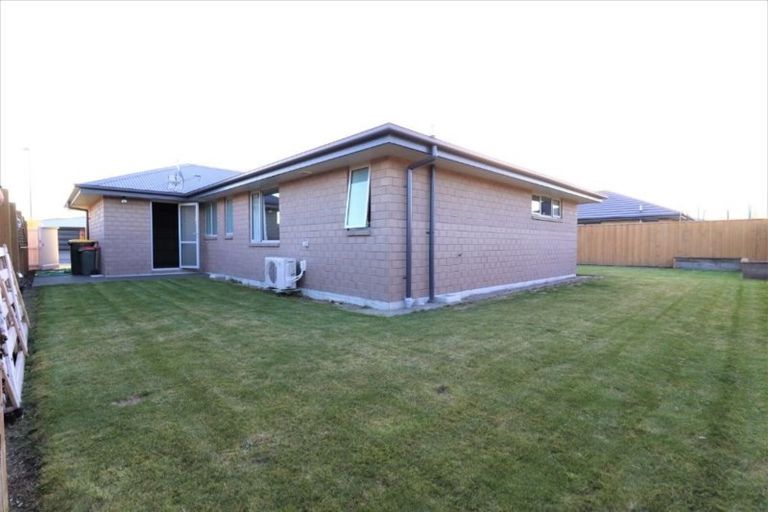 Photo of property in 27 Lydiard Drive, Rolleston, 7615