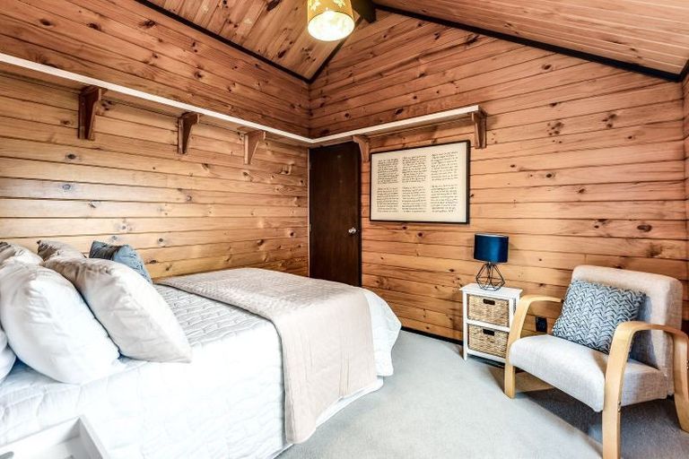 Photo of property in 136 Dinsdale Road, Dinsdale, Hamilton, 3204