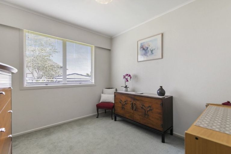 Photo of property in 272 Rangatira Road, Beach Haven, Auckland, 0626