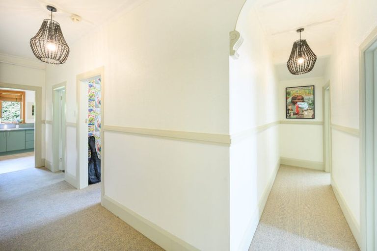 Photo of property in 30 Rangitane Street, Palmerston North, 4414