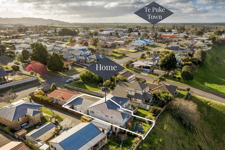 Photo of property in 50b Oxford Street, Te Puke, 3119