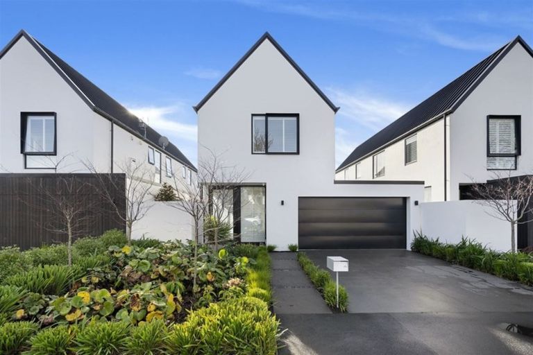 Photo of property in 54 Gracefield Avenue, Christchurch Central, Christchurch, 8013
