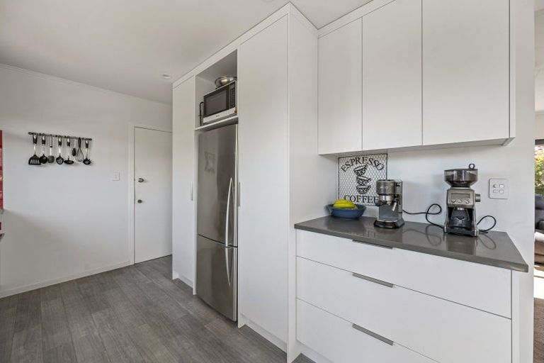 Photo of property in 11 Wynyard Crescent, Tamatea, Napier, 4112