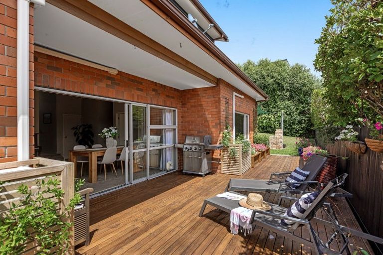 Photo of property in 11 Totara Views Drive, Red Beach, 0932