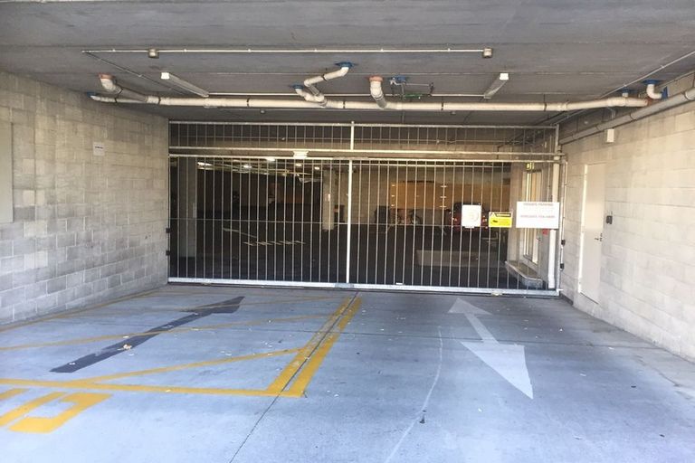 Photo of property in 4-u24 Seaview Road, Paraparaumu Beach, Paraparaumu, 5032