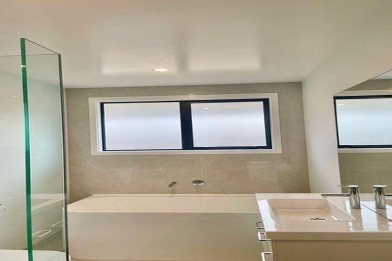 Photo of property in 45 Woolshed Road, Jacks Point, Queenstown, 9371
