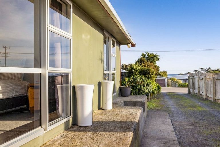 Photo of property in 10 Hira Street, Ohawe, Hawera, 4671