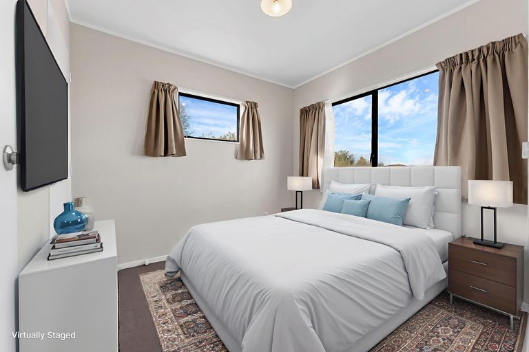 Photo of property in 9b Boundary Road, Opaheke, Papakura, 2113