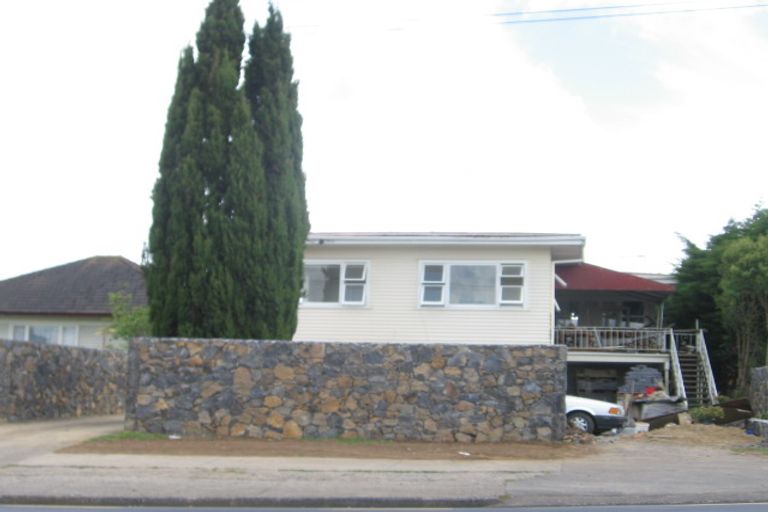 Photo of property in 4 Bridge Street, Papatoetoe, Auckland, 2025