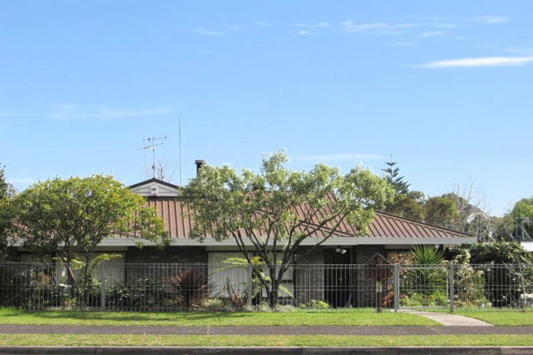Photo of property in 77b Esmeralda Street, Welcome Bay, Tauranga, 3112
