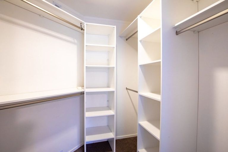 Photo of property in 18 Halcione Close, Flagstaff, Hamilton, 3210