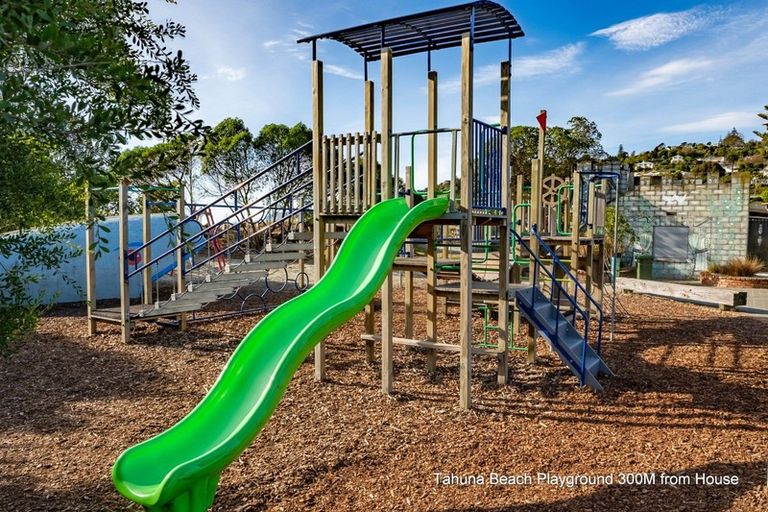 Photo of property in 19 Tahunanui Drive, Tahunanui, Nelson, 7011