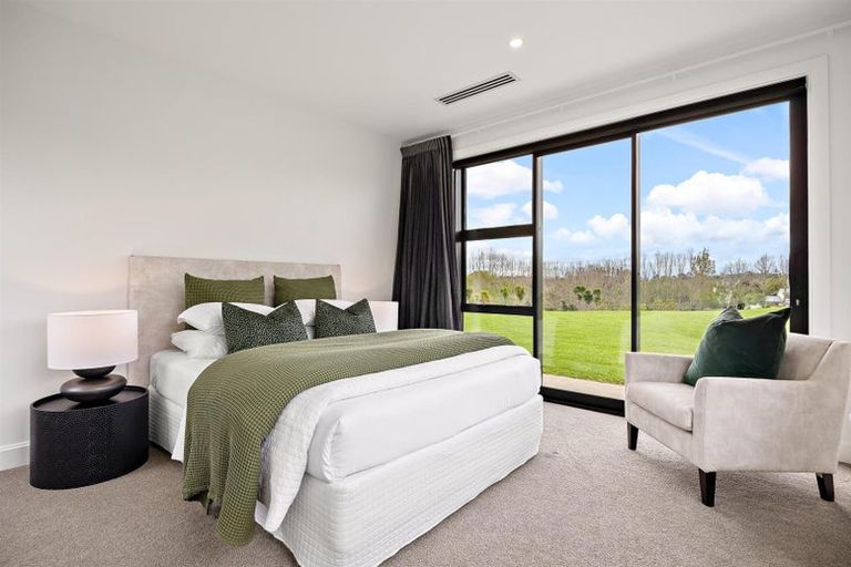 Photo of property in 90 Grace Hill Drive, Dairy Flat, Albany, 0792