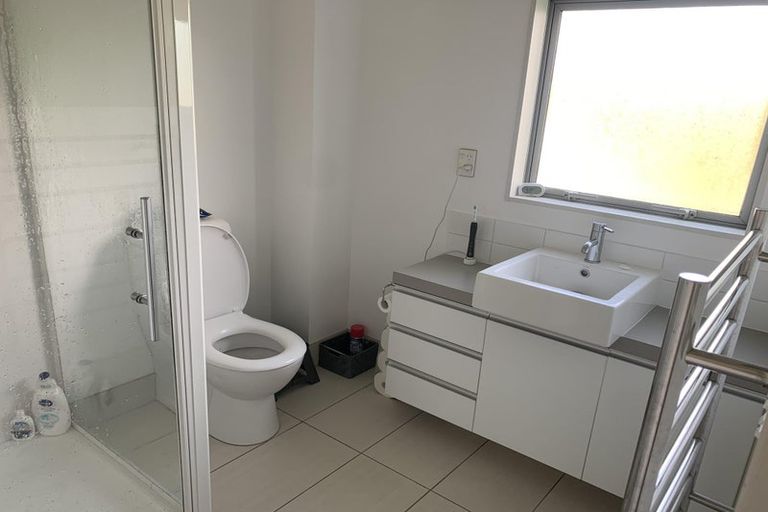 Photo of property in 79 Saddleback Grove, Karori, Wellington, 6012