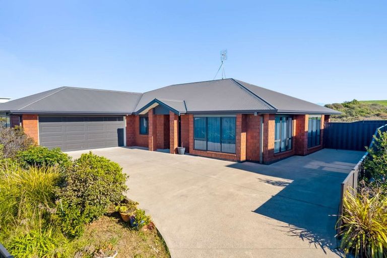 Photo of property in 21 Omega Place, Coastlands, Whakatane, 3120