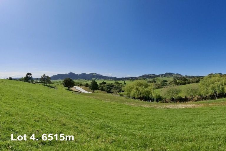 Photo of property in 45a Finlayson Road, Matarau, 0176