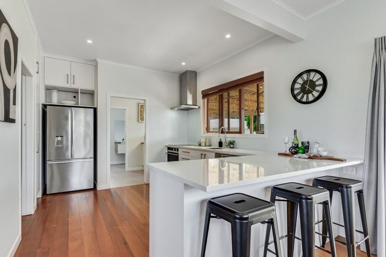 Photo of property in 18 Olwyn Terrace, Dinsdale, Hamilton, 3204