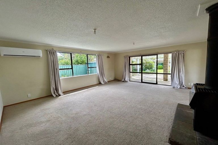 Photo of property in 37 Brougham Street, Westport, 7825