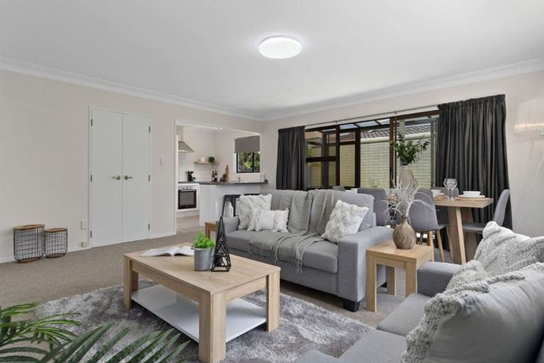 Photo of property in 15a Burrows Street, Tauranga South, Tauranga, 3112