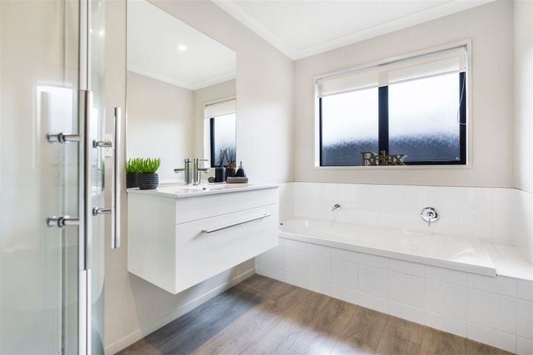 Photo of property in 6 Denimes Crescent, Rolleston, 7614