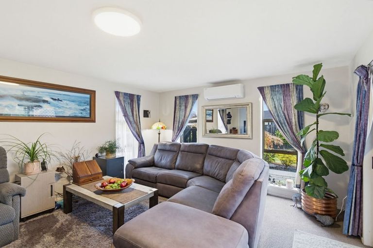Photo of property in 9 Glenys Place, Broomfield, Christchurch, 8042