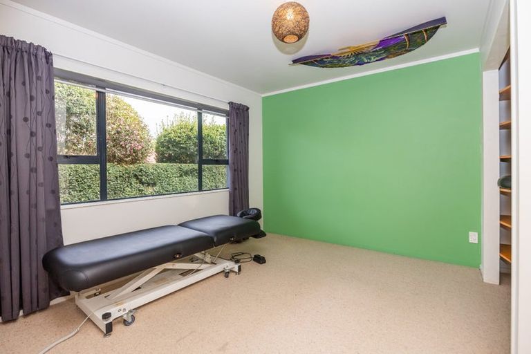 Photo of property in 203 Taylor Avenue, Te Awamutu, 3800