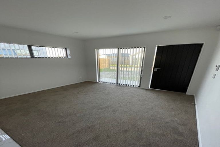 Photo of property in 19 Rongomai Street, Helensville, 0800