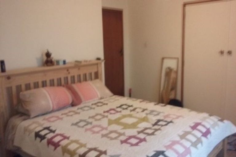 Photo of property in 83 Daffodil Street, Titirangi, Auckland, 0604