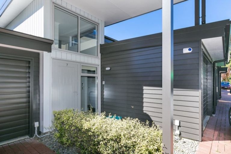 Photo of property in 7/27 The Rigi, Northland, Wellington, 6012