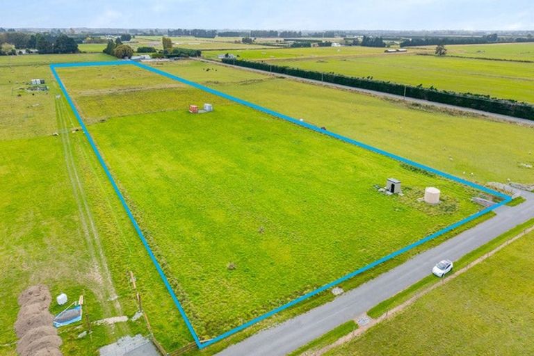 Photo of property in 101c Curraghs Road, Rolleston, 7678