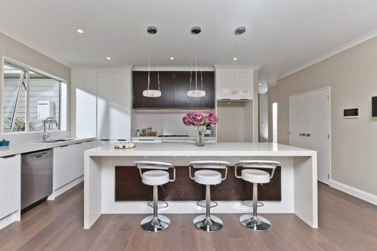 Photo of property in 41 Cilliers Drive, Silverdale, 0932